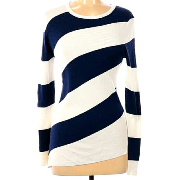 Lilly Pulitzer Tops - Lilly Pulitzer long sleeve top